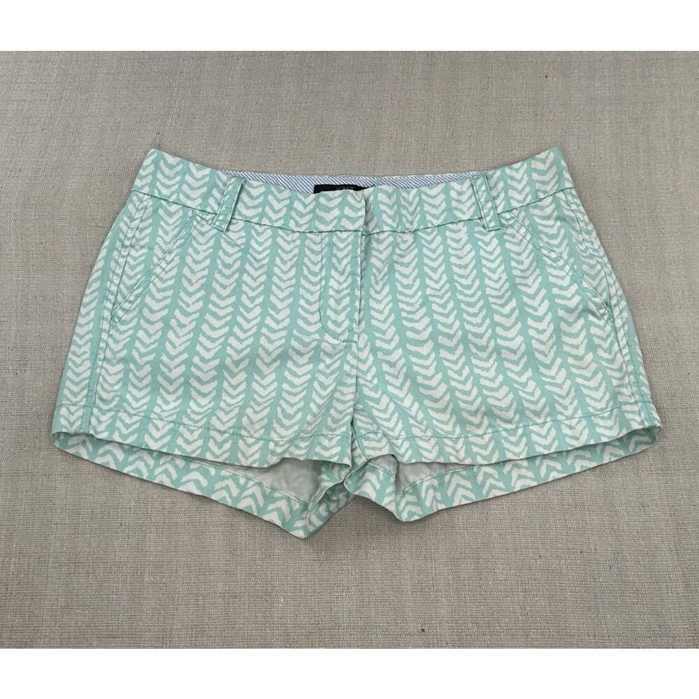 J CREW Chino Shorts Size 4 Mint Green & White Chevron 3” Inseam Women’s